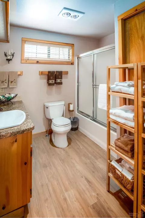 57488 Circle Four Ln, Sunriver, OR 97707 photo 7