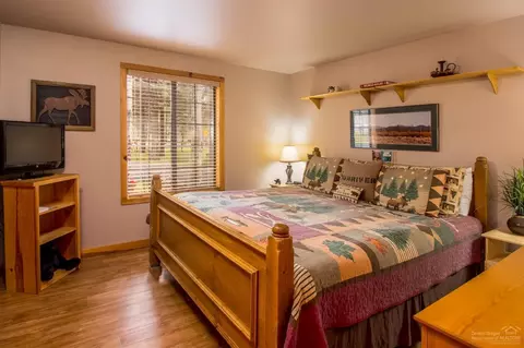 57488 Circle Four Ln, Sunriver, OR 97707 photo 6