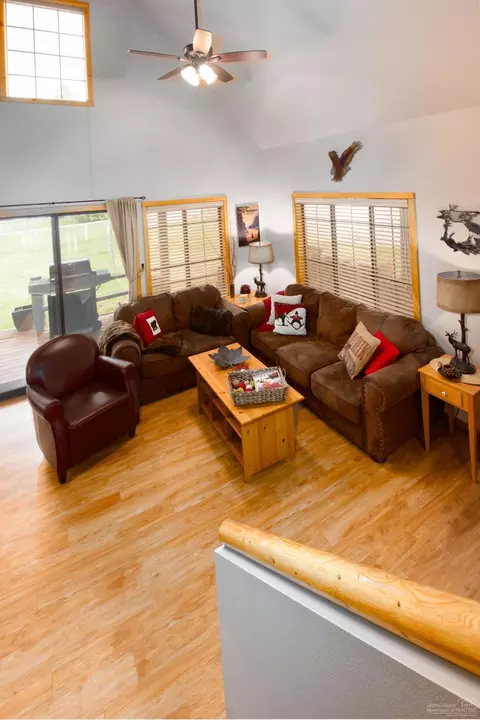 57488 Circle Four Ln, Sunriver, OR 97707 photo 4