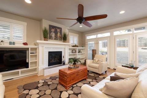 2452 NW Drouillard Ave, Bend, OR 97703 photo 8
