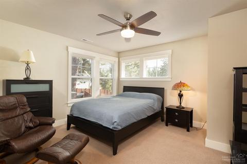 2452 NW Drouillard Ave, Bend, OR 97703 photo 18