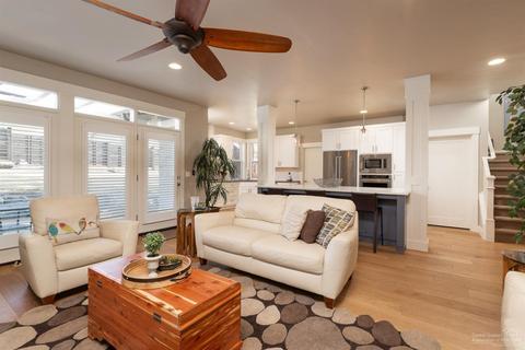 2452 NW Drouillard Ave, Bend, OR 97703 photo 7