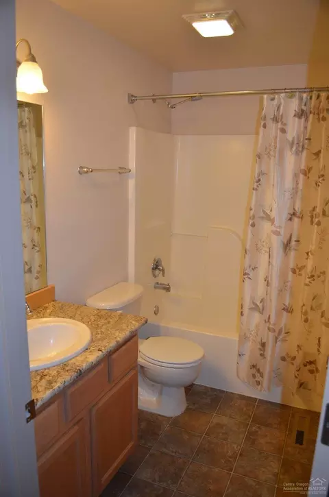51275 Riley Ln, La Pine, OR 97739 photo 16