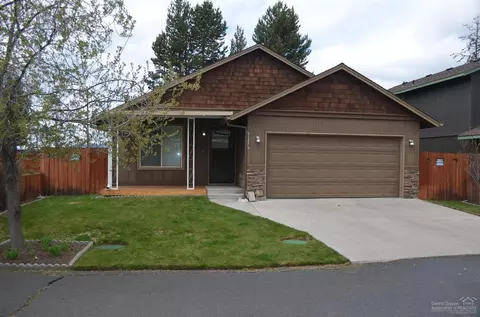 51275 Riley Ln, La Pine, OR 97739 photo 1