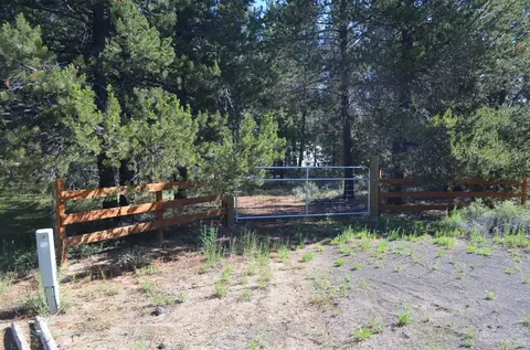 17084 West Dr, La Pine, OR 97739 photo 3