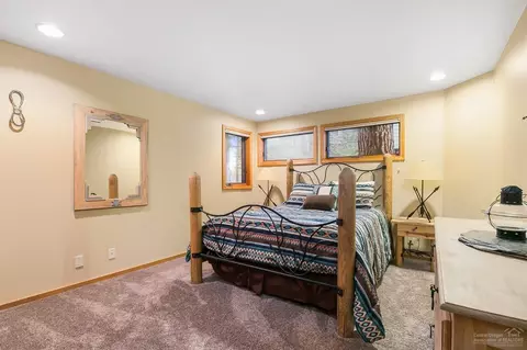 58120 Tournament Ln, Sunriver, OR 97707 photo 18