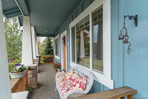 61209 Ridgewater Loop, Bend, OR 97702 photo 3
