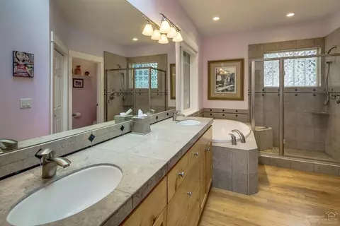 61209 Ridgewater Loop, Bend, OR 97702 photo 16
