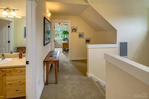 61209 Ridgewater Loop, Bend, OR 97702 photo 19