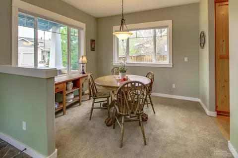 61209 Ridgewater Loop, Bend, OR 97702 photo 9