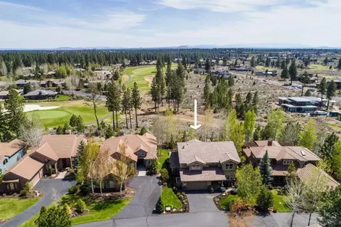 61915 Fall Creek Loop, Bend, OR 97702 photo 25