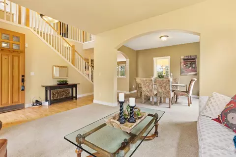 61915 Fall Creek Loop, Bend, OR 97702 photo 7