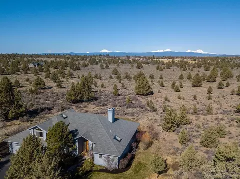 22305 White Peaks Dr, Bend, OR 97702 photo 22