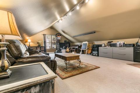 209 NW 16th St, Bend, OR 97703 photo 17