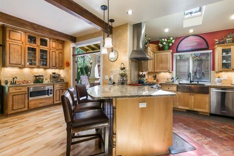 209 NW 16th St, Bend, OR 97703 photo 7