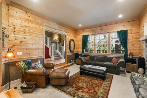 209 NW 16th St, Bend, OR 97703 photo 4