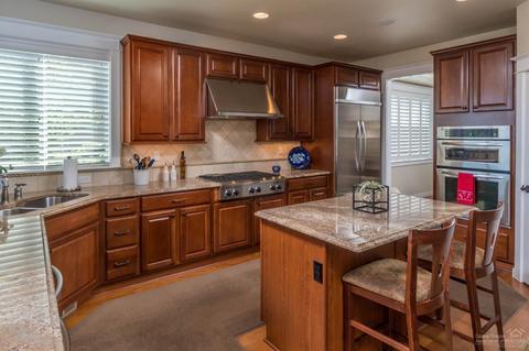 61303 Gorge View St, Bend, OR 97702 photo 8
