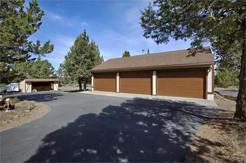64169 Highway 20, Bend, OR 97703 photo 17