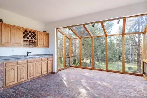 64169 Highway 20, Bend, OR 97703 photo 8