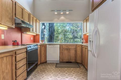 56902 Lone Eagle Lndg, Sunriver, OR 97707 photo 7