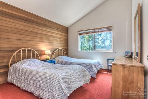 56902 Lone Eagle Lndg, Sunriver, OR 97707 photo 14