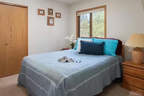 57671 Poplar Loop, Sunriver, OR 97707 photo 9