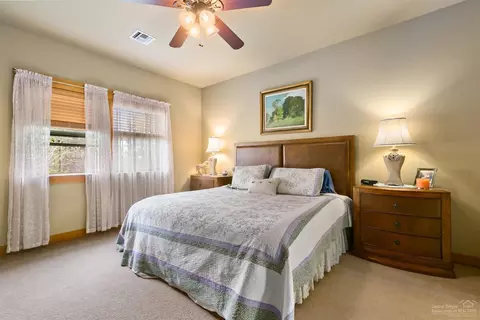 61448 Elder Ridge St, Bend, OR 97702 photo 9