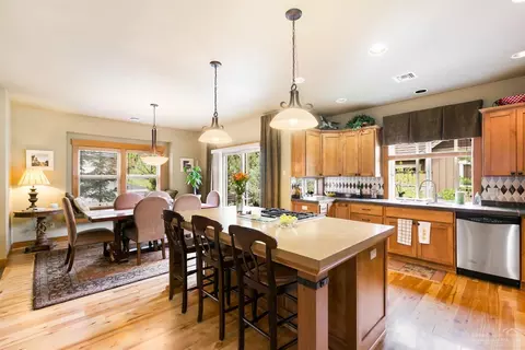 61448 Elder Ridge St, Bend, OR 97702 photo 4