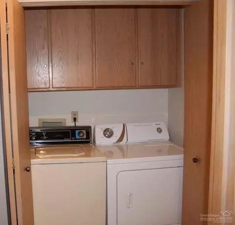 57389 Beaver Ridge Loop, Sunriver, OR 97707 photo 9