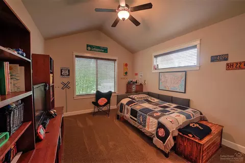 19115 Chiloquin Dr, Bend, OR 97703 photo 18