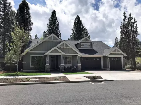 19115 Chiloquin Dr, Bend, OR 97703 photo 1