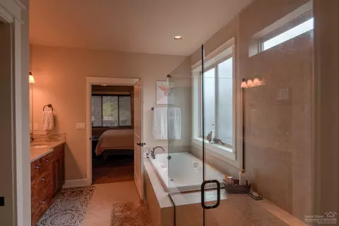 19115 Chiloquin Dr, Bend, OR 97703 photo 17