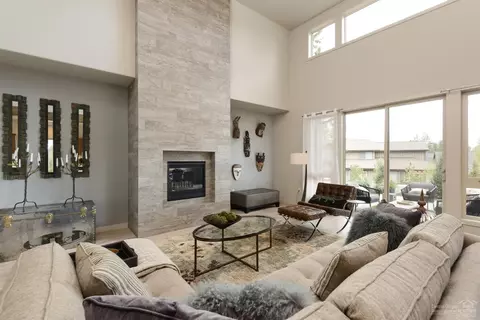 60415 Kangaroo Loop, Bend, OR 97702 photo 8