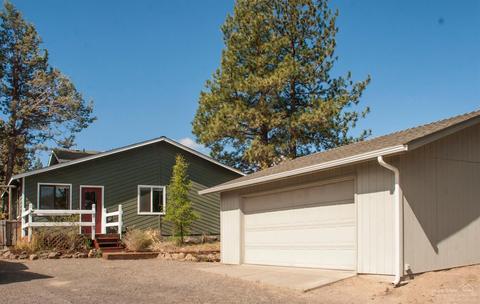 60078 Edmonton Dr, Bend, OR 97702 photo 3