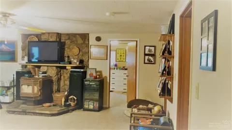 16906 Downey Rd, Bend, OR 97707 photo 6