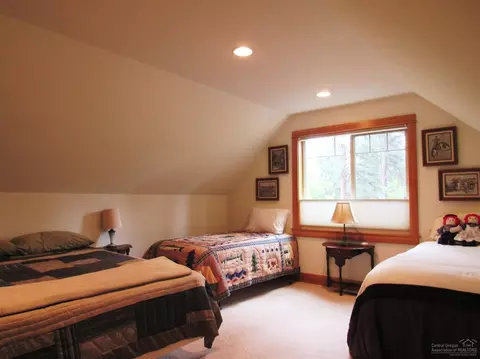 474 E Wapato Loop, Sisters, OR 97759 photo 22