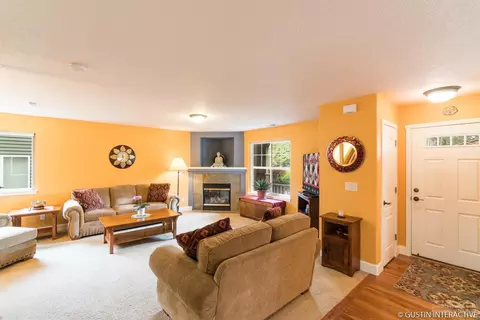 20620 Cherry Tree Ln, Bend, OR 97702 photo 2