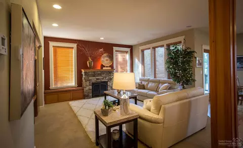 20862 Desert Stream Pl, Bend, OR 97702 photo 3