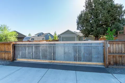 20670 Beaumont Dr, Bend, OR 97701 photo 20