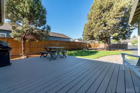 20670 Beaumont Dr, Bend, OR 97701 photo 22