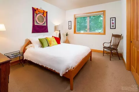 702 NW Stonepine Dr, Bend, OR 97703 photo 20
