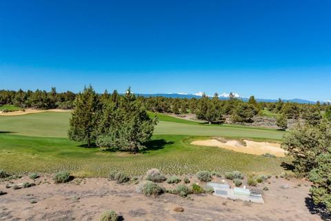 65807 Sanctuary Dr, Bend, OR 97701 photo 3