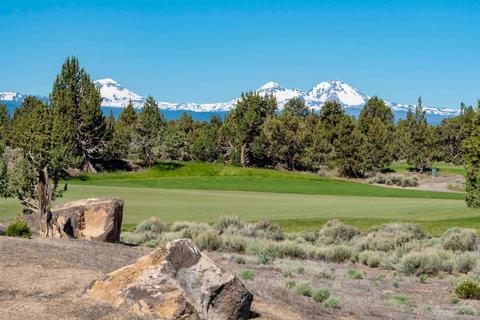 65807 Sanctuary Dr, Bend, OR 97701 photo 4