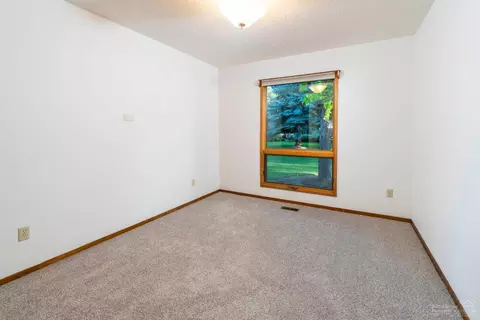 20950 King David Ave, Bend, OR 97702 photo 14