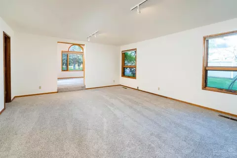 20950 King David Ave, Bend, OR 97702 photo 11