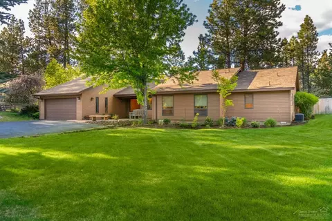 20950 King David Ave, Bend, OR 97702 photo 2