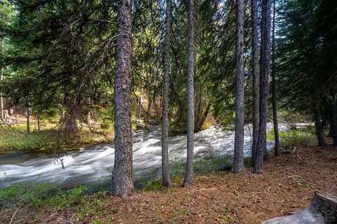61572 River Rd, Bend, OR 97703 photo 17