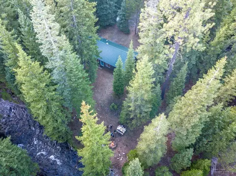 61572 River Rd, Bend, OR 97703 photo 24