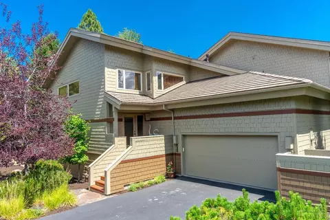19638 Painted Ridge Loop, Bend, OR 97702 photo 1