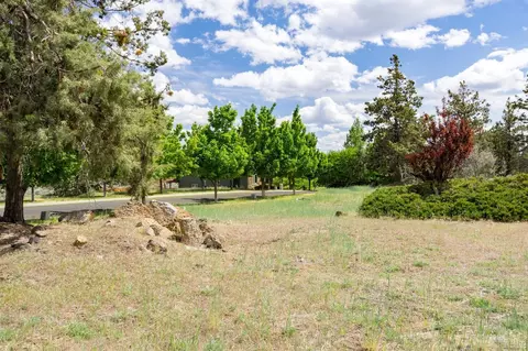63235 Brad St, Bend, OR 97701 photo 1